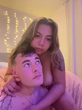 Aiv03atx's cam snapshot