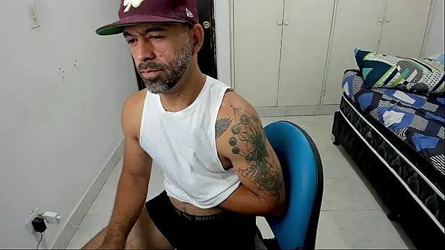 hotjoy01055's cam snapshot