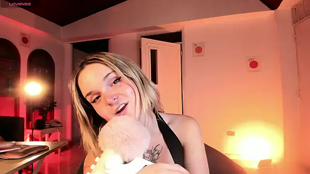 misschloe__ live sex cam