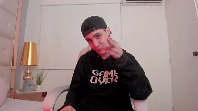 dark_sun302's cam snapshot