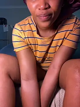 WaterMommy live sex cam