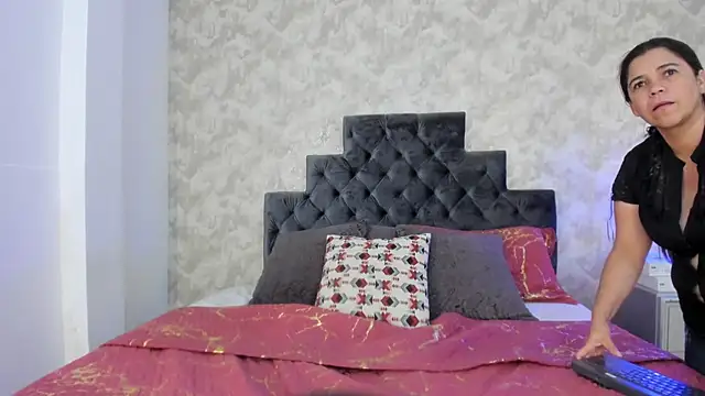 elizabeth_coleman's cam snapshot