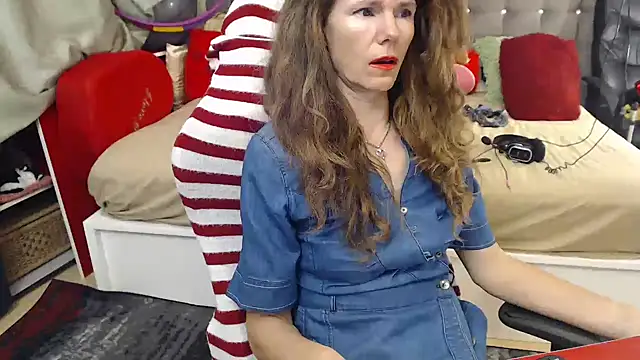 kellyterapy's cam snapshot