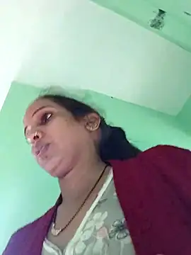 Hotty-Nidhi's cam snapshot