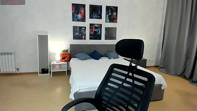 shadow_purr's cam snapshot