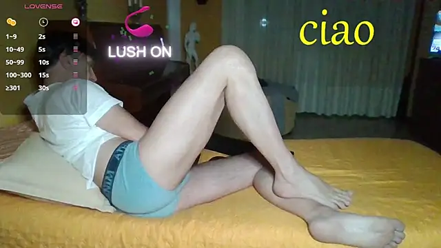 lattediyak's cam snapshot