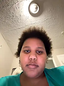 chocolate_bella's cam snapshot