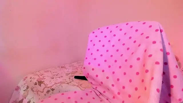 Anastasia1213's cam snapshot