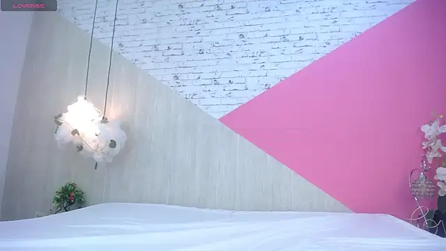 miss_honey01's cam snapshot