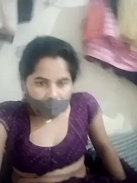 JULEE-740's cam snapshot