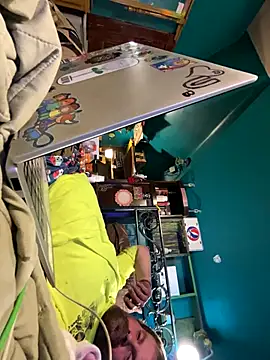 charactrzero live sex cam