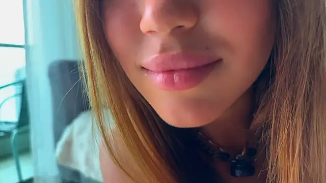 Carolyn_Smith live sex cam