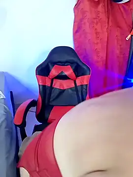 sexysubMila's cam snapshot