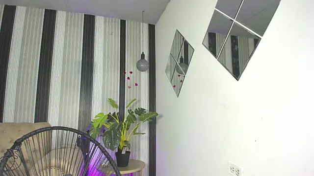 Lidianis_333's cam snapshot