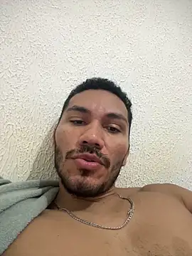 LatinhaDeCoca live sex cam