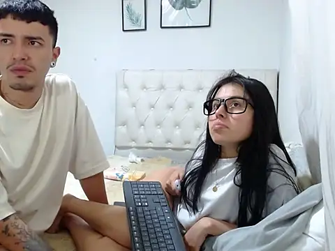 BIJOU_SECRET's cam snapshot