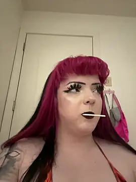 khloekarma's cam snapshot