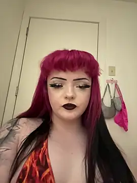 khloekarma's cam snapshot