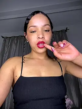 Yasmin777_'s cam snapshot