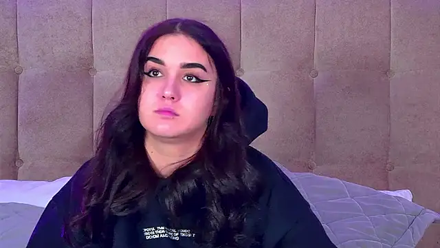 ChristinaMilton's cam snapshot