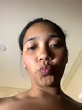 effie_castroo's web cam