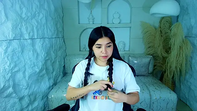 ambarina_r's cam snapshot