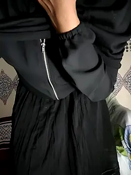 DOZAN999's cam snapshot