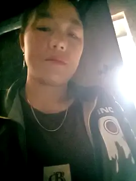 Sara_pusyy's cam snapshot