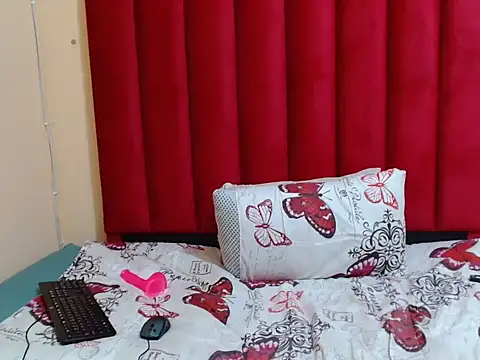 ChoklitBerry's cam snapshot