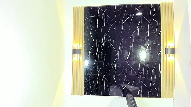 alejo_gray's cam snapshot