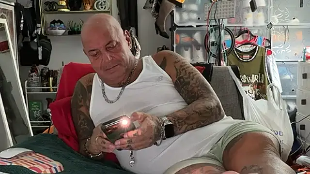 lovetatts64 live sex cam