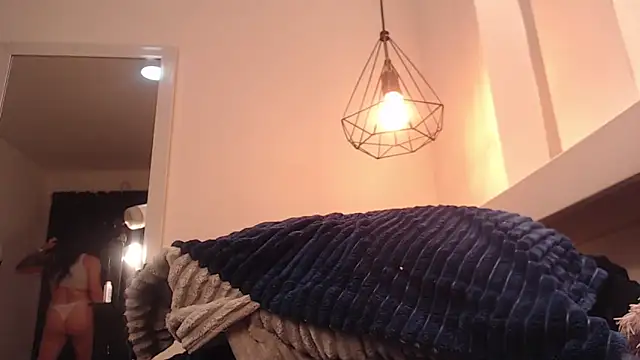 milu_w4llace live sex cam