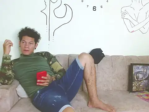 Scharle_Nick's cam snapshot