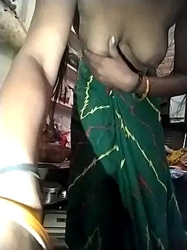 Hita_Grewal's cam snapshot