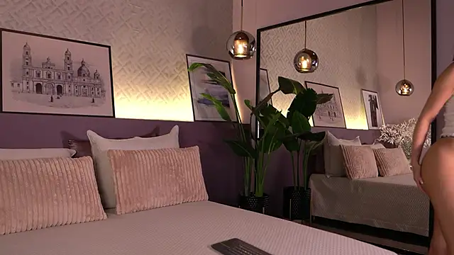 ElleDiane's cam snapshot