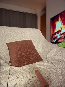 bella__honey live sex cam