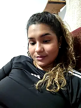 BrendaGirs's cam snapshot