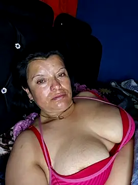 Hanna_Kieran's cam snapshot