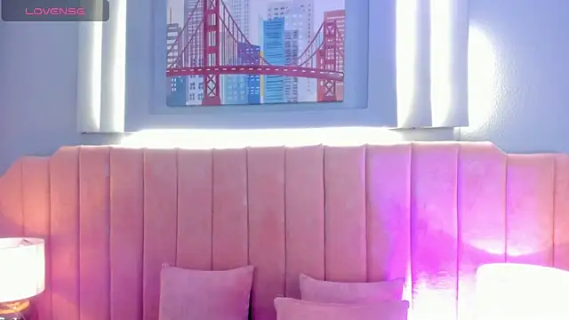 alys_baker's cam snapshot