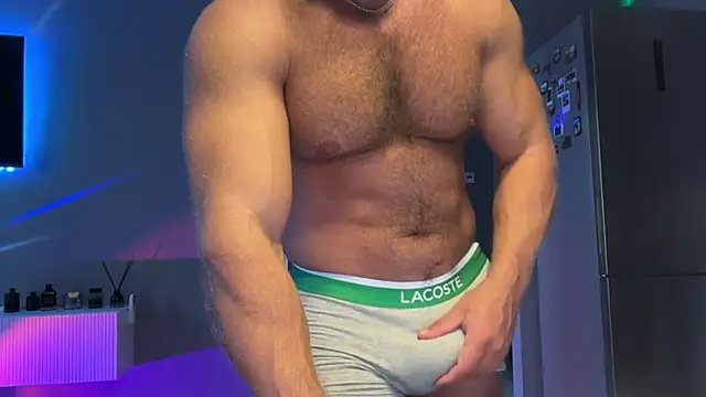 KarlosRichi live sex cam