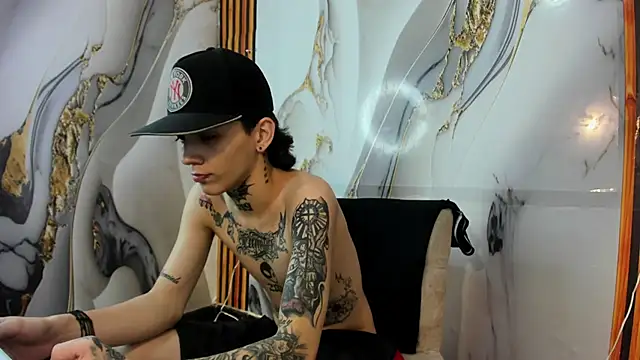 StraightBoy_Nick's cam snapshot