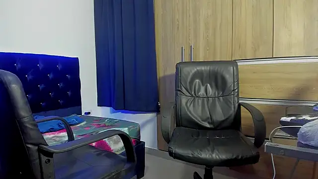 isaac_master77's cam snapshot