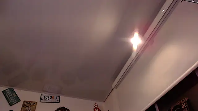 lili_roussi live sex cam