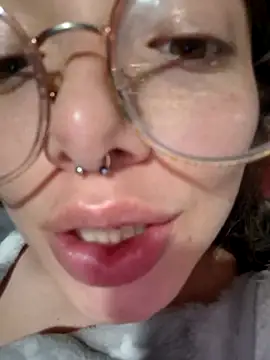 linda-schmidt's cam snapshot