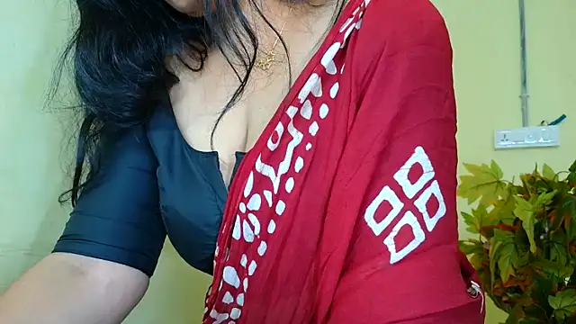 Mallu_MayaMadhav's cam snapshot