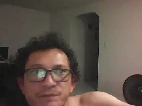 Bombi22's cam snapshot