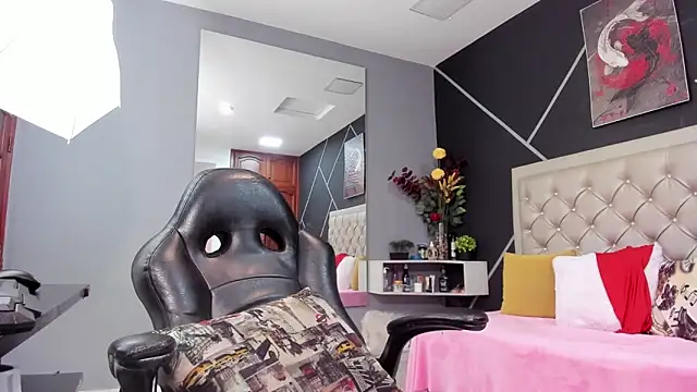 kris_milff's cam snapshot