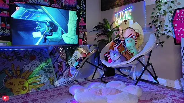 Cutiepiespanks's cam snapshot