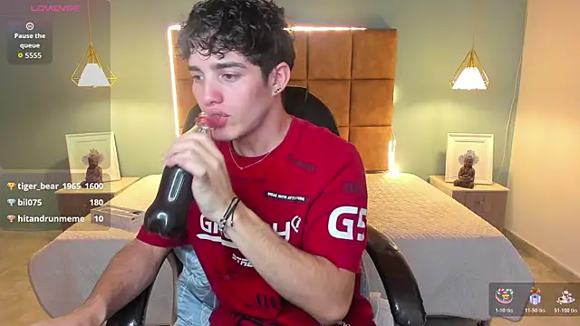 AlejooTwink's cam snapshot