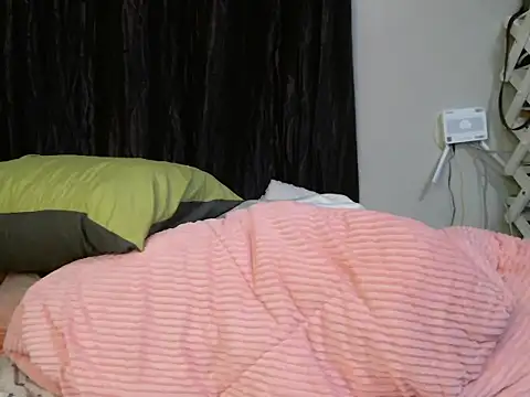 Brizzy_dee's cam snapshot